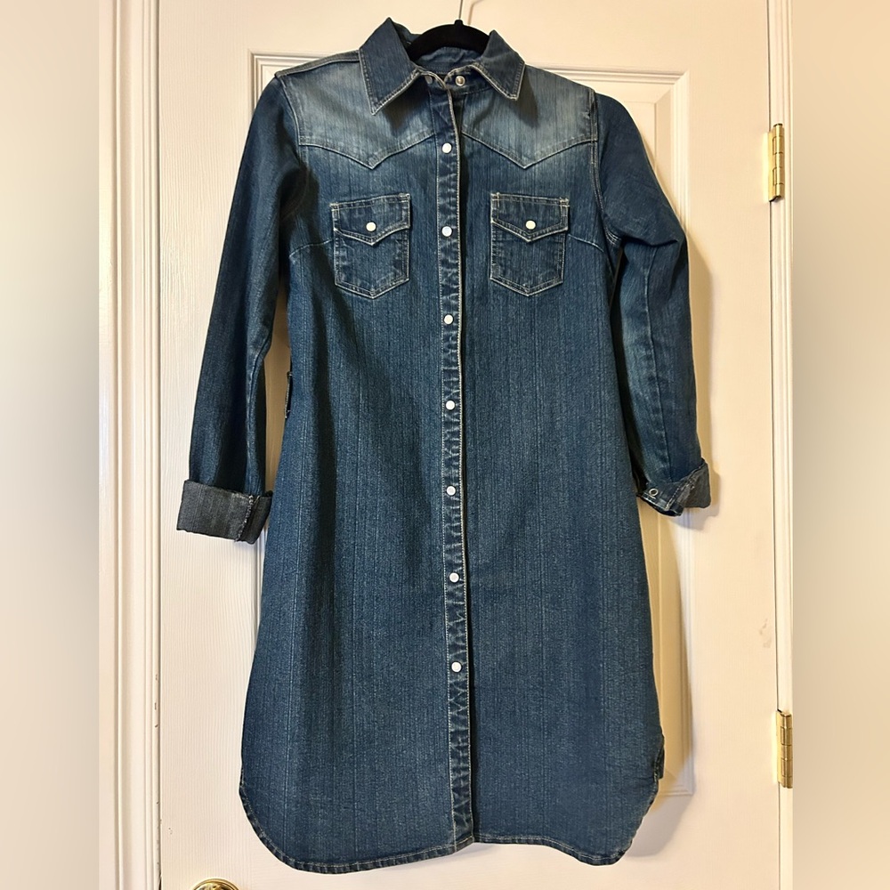 Women’s long sleeve denim dress